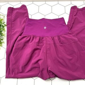 Lululemon Tranquil Crop Pants Womens Size 2 Regal Plum Purple Swift Ultra Light